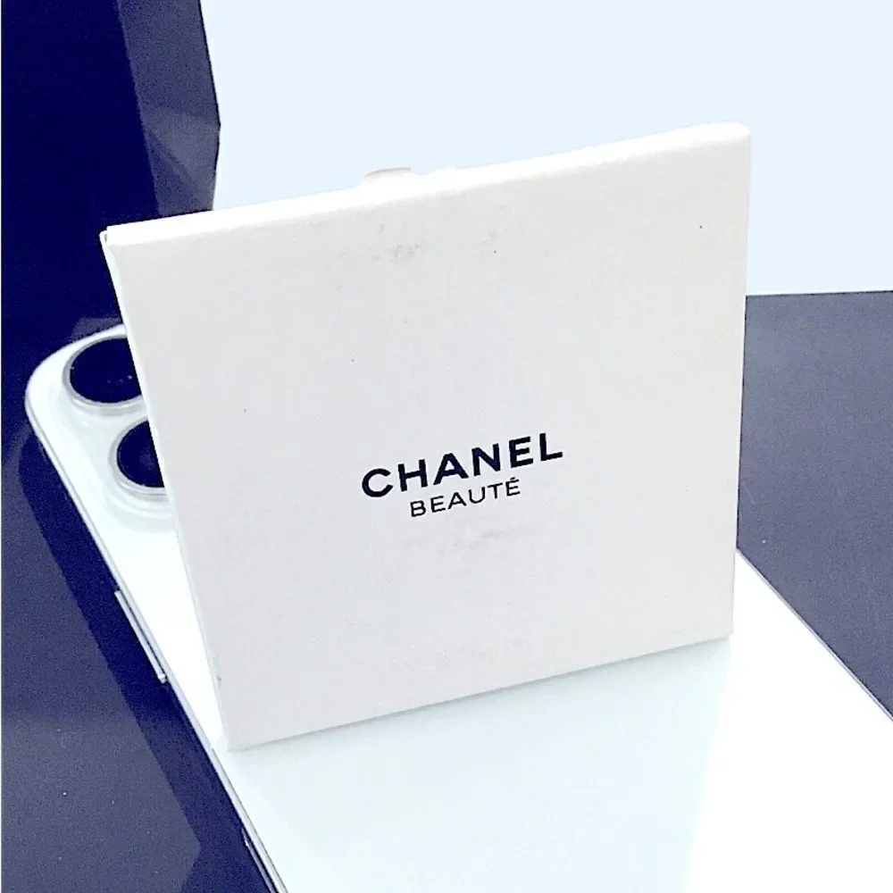 CHANEL INTERLOCHEN CC RING PHONE HOLDER GOLD TONE GWP IN ITS ORIGINAL PA…